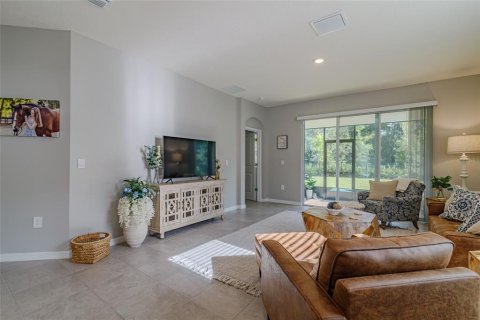 House in Ocala, Florida 3 bedrooms, 145.39 sq.m. № 1894301 - photo 9