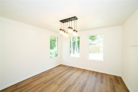 Casa en venta en Lutz, Florida, 5 dormitorios, 354.42 m2 № 1789535 - foto 19