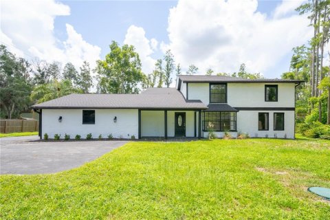 Casa en venta en Lutz, Florida, 5 dormitorios, 354.42 m2 № 1789535 - foto 3