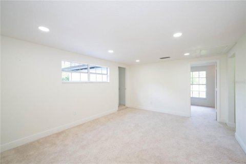 Casa en venta en Lutz, Florida, 5 dormitorios, 354.42 m2 № 1789535 - foto 26
