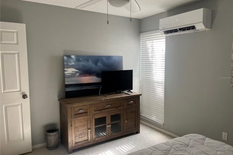 Condominio en venta en Cocoa Beach, Florida, 1 dormitorio, 69.68 m2 № 1517715 - foto 9