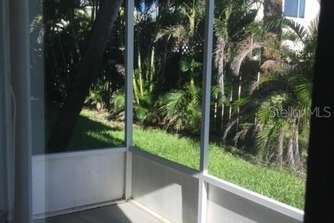 Condominio en venta en Cocoa Beach, Florida, 1 dormitorio, 69.68 m2 № 1517715 - foto 2