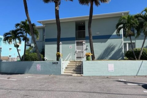 Condominio en venta en Cocoa Beach, Florida, 1 dormitorio, 69.68 m2 № 1517715 - foto 1