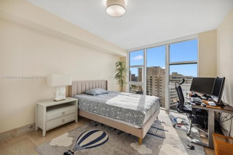 Copropriété à louer à Hallandale Beach, Floride: 2 chambres, 165.55 m2 № 1167763 - photo 24