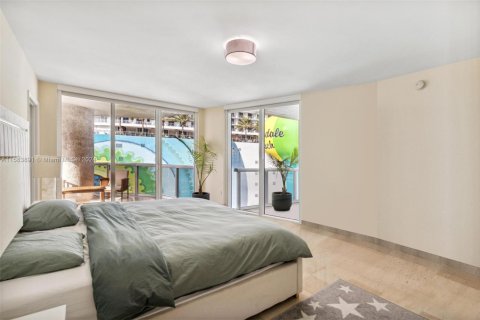 Copropriété à louer à Hallandale Beach, Floride: 2 chambres, 165.55 m2 № 1167763 - photo 20