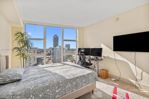 Copropriété à louer à Hallandale Beach, Floride: 2 chambres, 165.55 m2 № 1167763 - photo 25