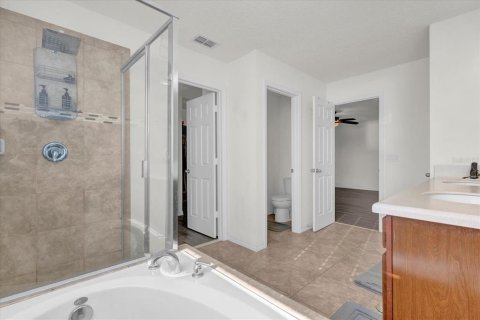 Casa en venta en Kissimmee, Florida, 4 dormitorios, 214.33 m2 № 1558494 - foto 21