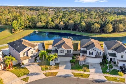 Casa en venta en Kissimmee, Florida, 4 dormitorios, 214.33 m2 № 1558494 - foto 4