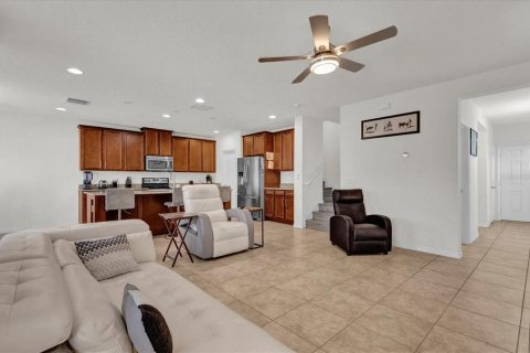 Casa en venta en Kissimmee, Florida, 4 dormitorios, 214.33 m2 № 1558494 - foto 27