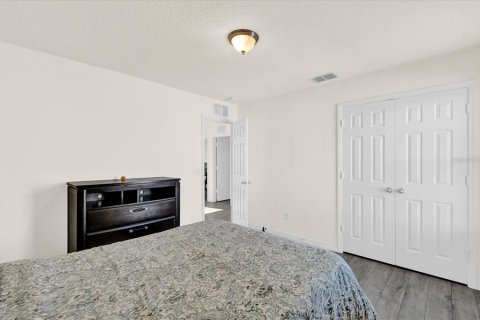Casa en venta en Kissimmee, Florida, 4 dormitorios, 214.33 m2 № 1558494 - foto 11