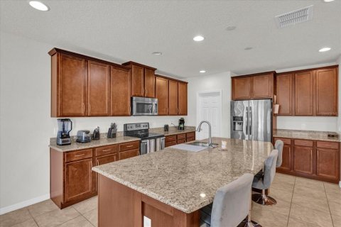 Casa en venta en Kissimmee, Florida, 4 dormitorios, 214.33 m2 № 1558494 - foto 8
