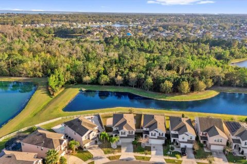 Casa en venta en Kissimmee, Florida, 4 dormitorios, 214.33 m2 № 1558494 - foto 6