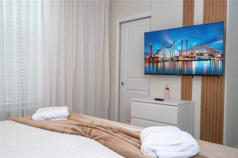 Touwnhouse à vendre à Clermont, Floride: 5 chambres, 211.91 m2 № 2425576 - photo 9
