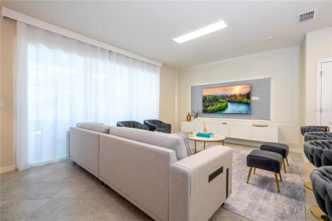 Touwnhouse à vendre à Clermont, Floride: 5 chambres, 211.91 m2 № 2425576 - photo 18