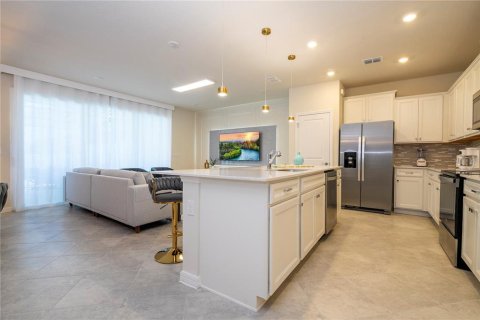 Touwnhouse à vendre à Clermont, Floride: 5 chambres, 211.91 m2 № 2425576 - photo 12