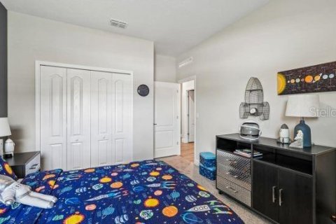 House in Venice, Florida 3 bedrooms, 189.89 sq.m. № 2212878 - photo 27