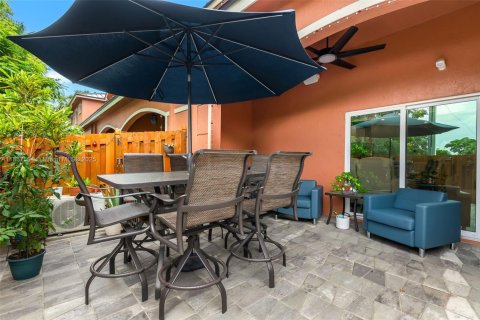 Touwnhouse à vendre à Pembroke Pines, Floride: 2 chambres, 121.89 m2 № 1881488 - photo 29