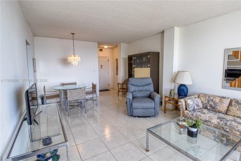 Купить кондоминиум в Майами-Бич, Флорида 1 спальня, 90.12м2, № 2002996 - фото 5