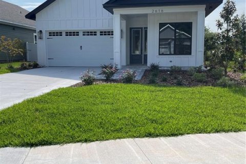 House in Newberry, Florida 4 bedrooms, 180.88 sq.m. № 2225715 - photo 7