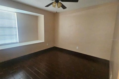 House in Port Charlotte, Florida 3 bedrooms, 105.91 sq.m. № 2109118 - photo 16