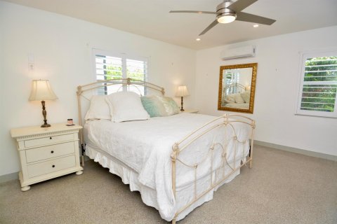 Casa en alquiler en Delray Beach, Florida, 3 dormitorios, 222.22 m2 № 2183535 - foto 24