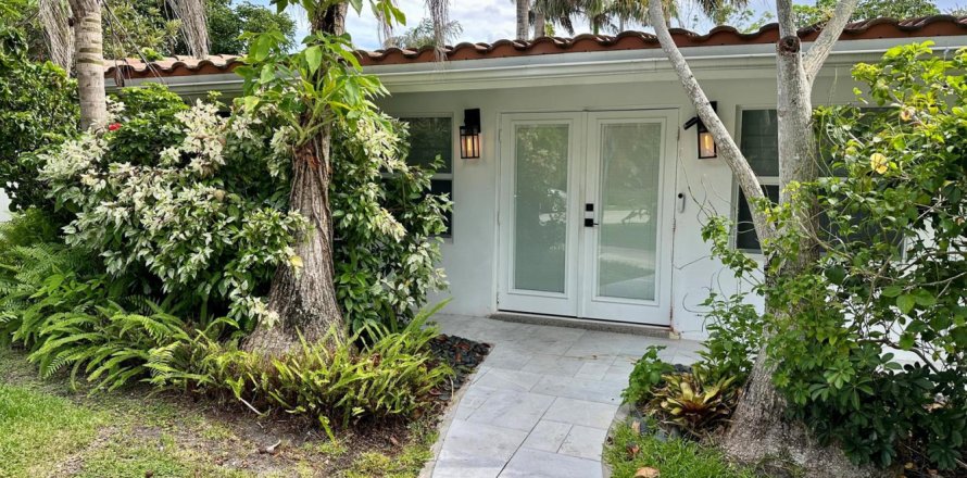 Casa en Delray Beach, Florida 3 dormitorios, 222.22 m2 № 2183535