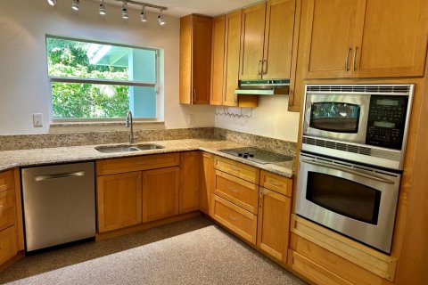 Casa en alquiler en Delray Beach, Florida, 3 dormitorios, 222.22 m2 № 2183535 - foto 20
