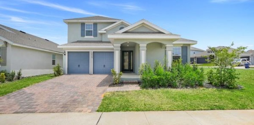 House in Minneola, Florida 5 bedrooms, 281.22 sq.m. № 1747549