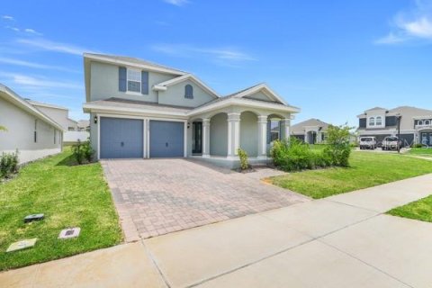 House in Minneola, Florida 5 bedrooms, 281.22 sq.m. № 1747549 - photo 2