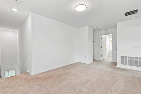 Casa en venta en Bradenton, Florida, 5 dormitorios, 205.69 m2 № 2312296 - foto 24