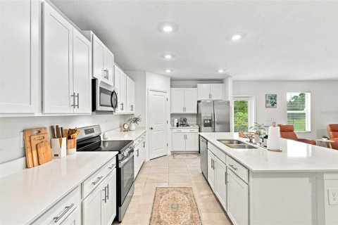 Casa en venta en Bradenton, Florida, 5 dormitorios, 205.69 m2 № 2312296 - foto 12