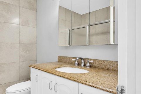 Condominio en venta en Hollywood, Florida, 2 dormitorios, 81.75 m2 № 2245327 - foto 7