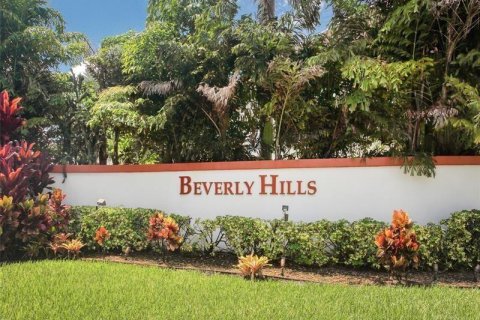Condo in Hollywood, Florida, 2 bedrooms  № 2245327