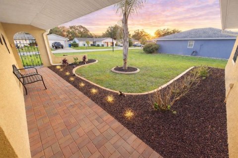 Villa ou maison à vendre à Brooksville, Floride: 3 chambres, 191.84 m2 № 2142304 - photo 4
