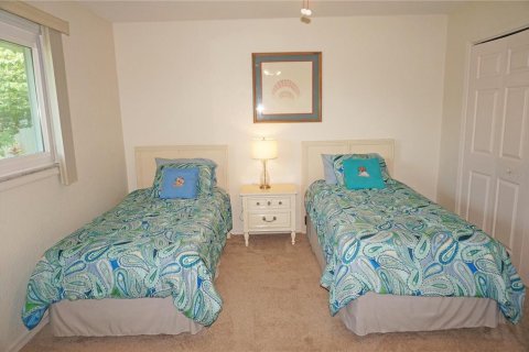 House in Punta Gorda, Florida 3 bedrooms, 180.42 sq.m. № 1913724 - photo 28