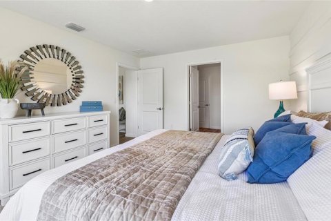 House in Ocala, Florida 4 bedrooms, 169.83 sq.m. № 2219275 - photo 12