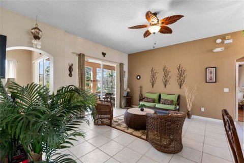 Casa en venta en Davenport, Florida, 4 dormitorios, 210.7 m2 № 1591395 - foto 10