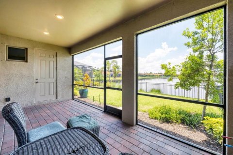 House in Nokomis, Florida 4 bedrooms, 225.85 sq.m. № 1802945 - photo 23
