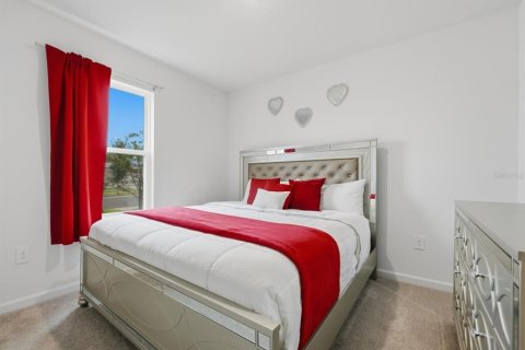 Villa ou maison à louer à Haines City, Floride: 5 chambres, 231.51 m2 № 2408327 - photo 25