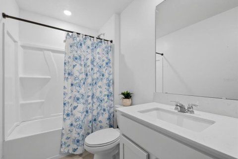 Villa ou maison à louer à Haines City, Floride: 5 chambres, 231.51 m2 № 2408327 - photo 27
