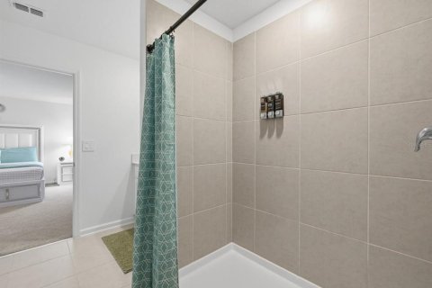 Villa ou maison à louer à Haines City, Floride: 5 chambres, 231.51 m2 № 2408327 - photo 17