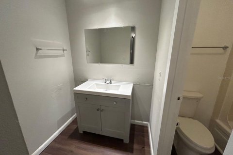 Condo in Gainesville, Florida, 1 bedroom  № 2233014 - photo 9