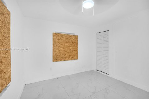 Casa en venta en North Miami, Florida, 3 dormitorios, 105.91 m2 № 1993258 - foto 19