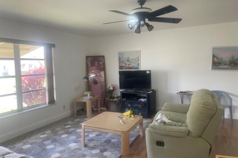 Apartment in Delray Beach, Florida 2 bedrooms, 110.18 sq.m. № 2086793 - photo 13