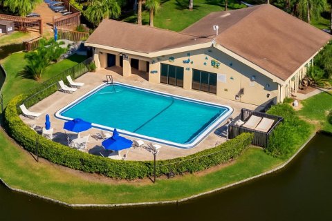 Condo in Bradenton, Florida, 1 bedroom  № 2206414 - photo 30