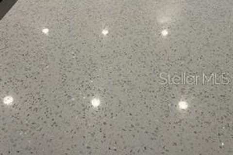 Villa ou maison à louer à Largo, Floride: 3 chambres, 144.93 m2 № 2150583 - photo 6