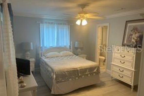 Villa ou maison à louer à Largo, Floride: 3 chambres, 144.93 m2 № 2150583 - photo 16