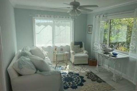 Villa ou maison à louer à Largo, Floride: 3 chambres, 144.93 m2 № 2150583 - photo 17