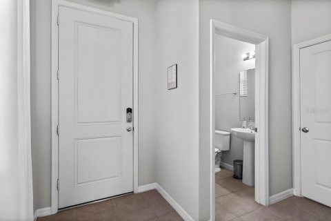 Touwnhouse à vendre à Kissimmee, Floride: 4 chambres, 165.55 m2 № 1591083 - photo 18