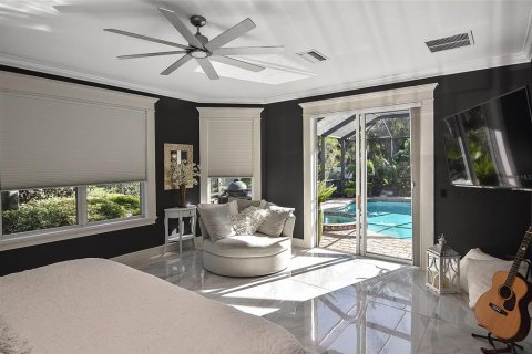 House in Sarasota, Florida 3 bedrooms, 221.11 sq.m. № 1849669 - photo 22